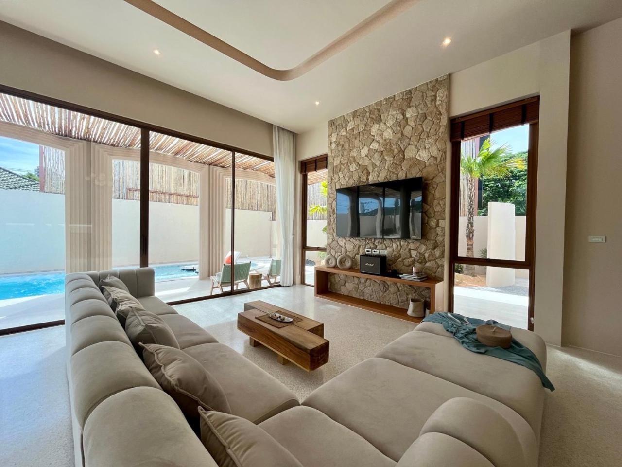 5 Bedrooms Luxury Pool Villa Jomtien Kültér fotó